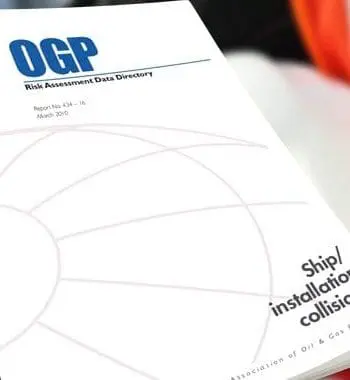 Risk assessment data directory - Ship/installation collisions