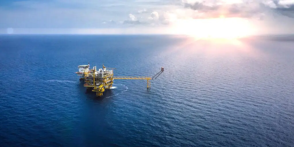 In partnership with Ipieca, IOGP has released updated marine spill preparedness and response good practice guides.